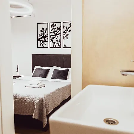 Bg Exclusive Aparthotel 4*