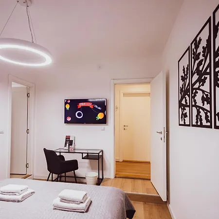 Bg Exclusive 贝尔格莱德